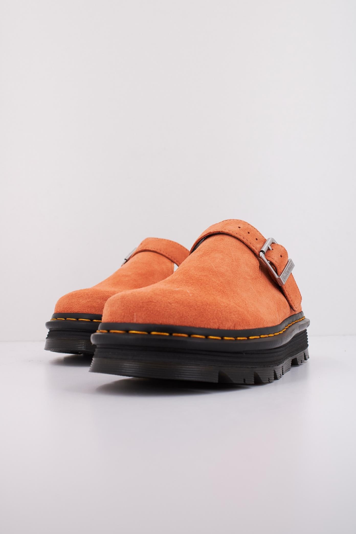 DR. MARTENS ZEBZAB MULE en color NARANJA (2)