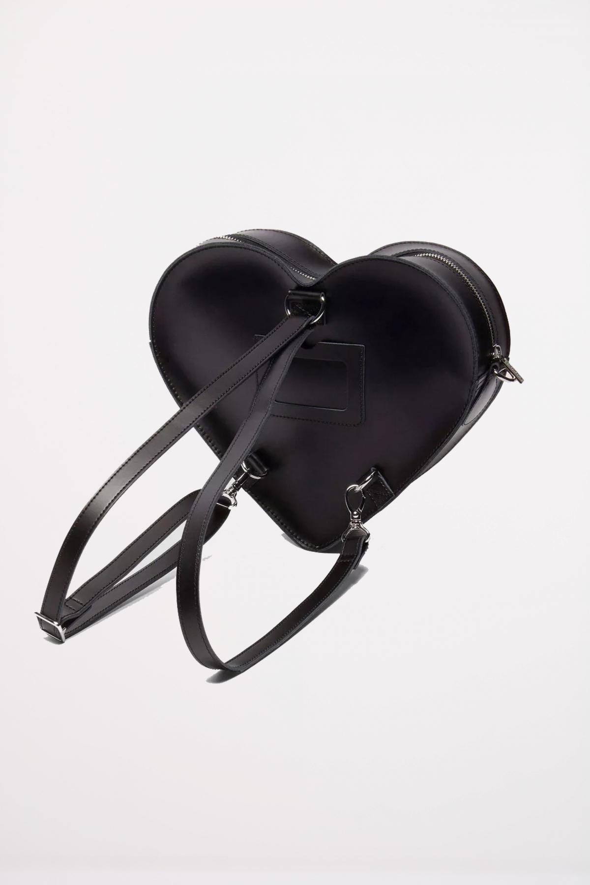 DR. MARTENS HEART BACKPACK en color ANIMAL PRINT (2)