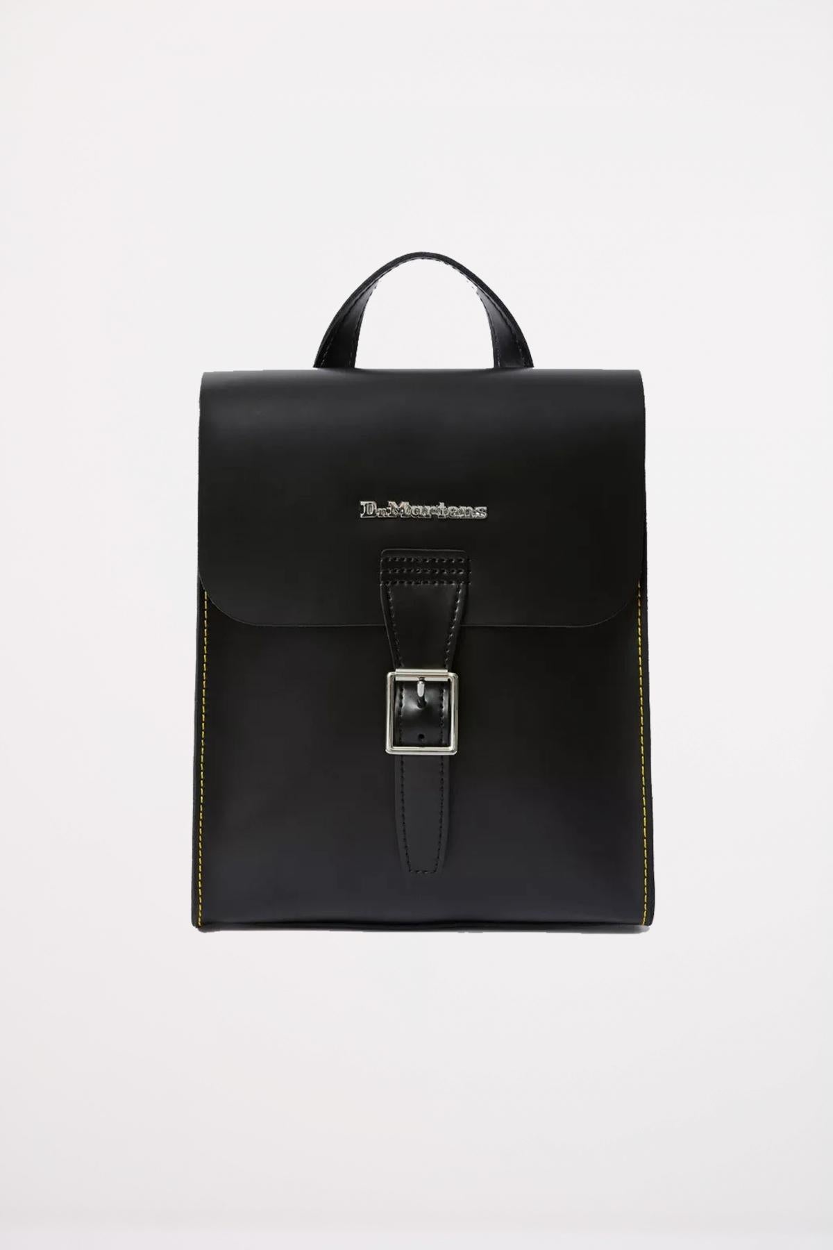 DR. MARTENS MINI BACKPACK en color NEGRO (1)