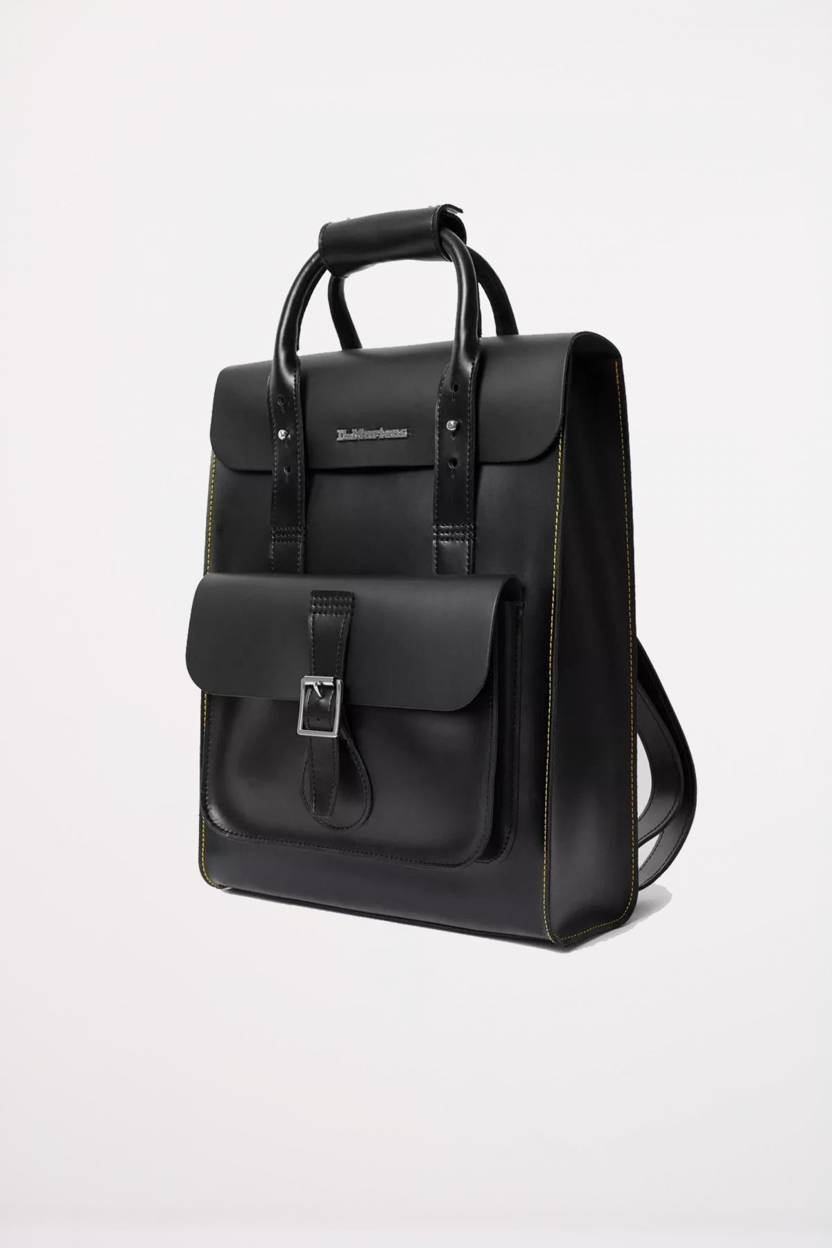 DR. MARTENS KIEV SMOOTH BACKPACK en color NEGRO (2)