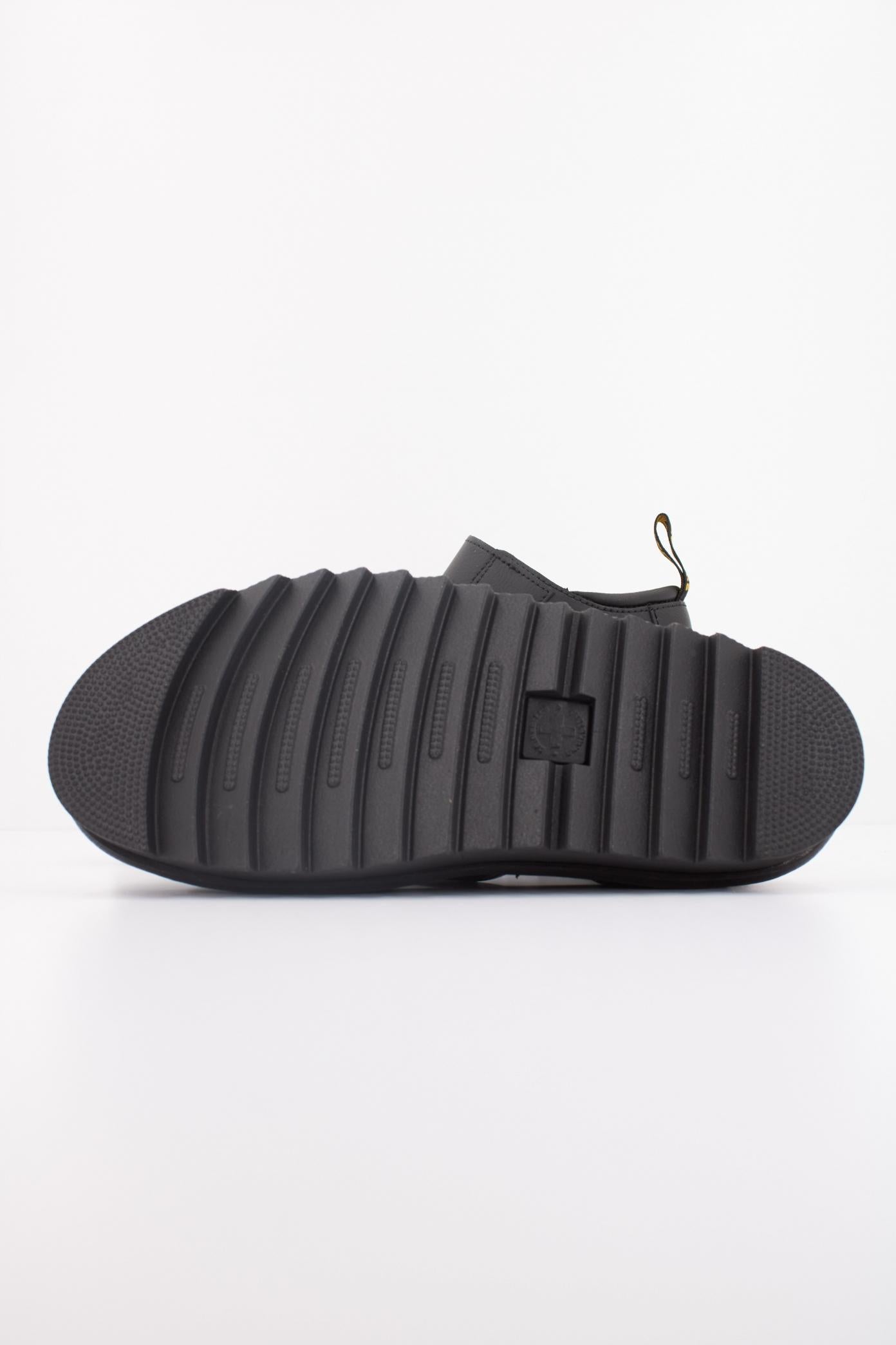DR. MARTENS BLAIRE en color NEGRO (5)