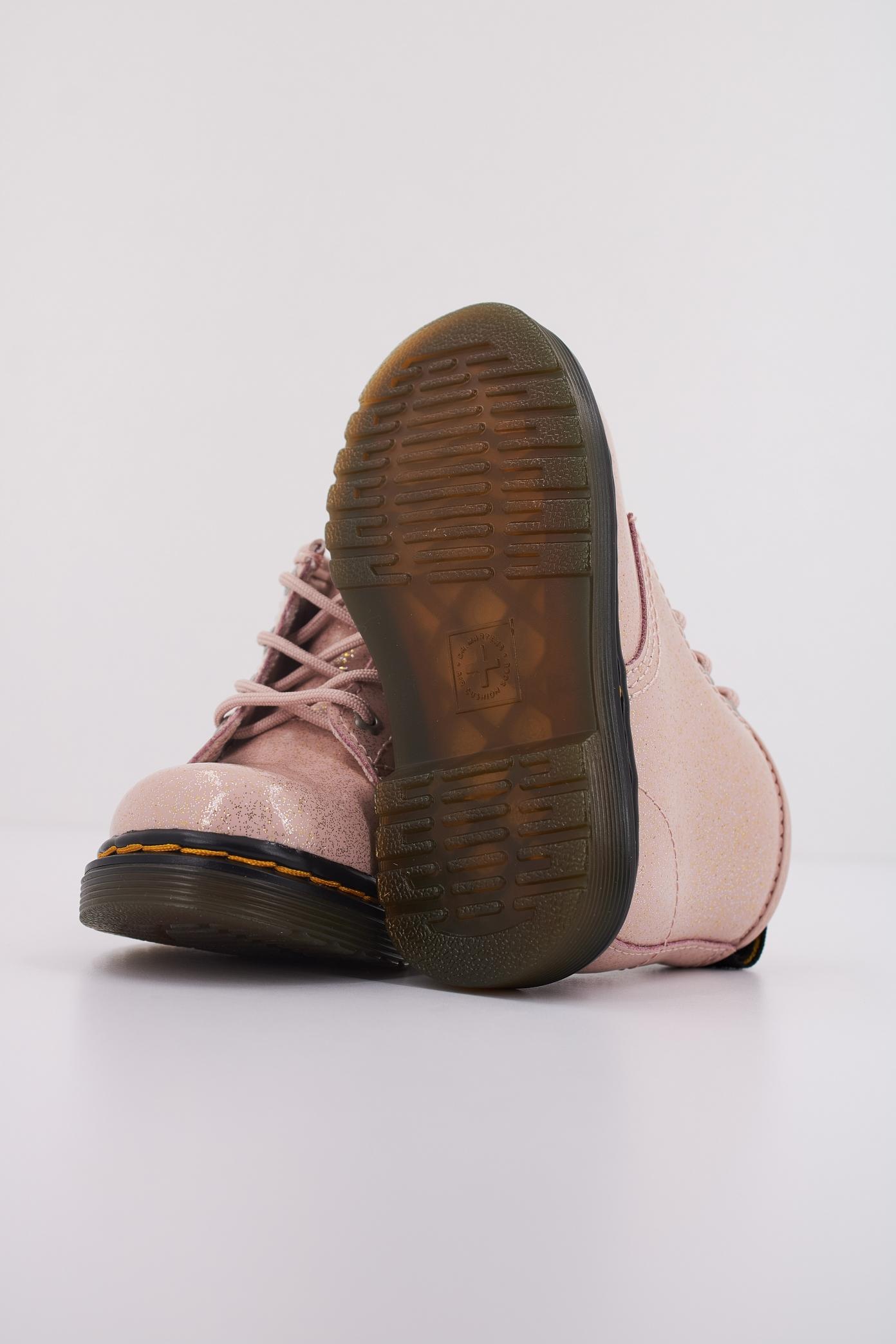 DR. MARTENS I en color ROSA (5)