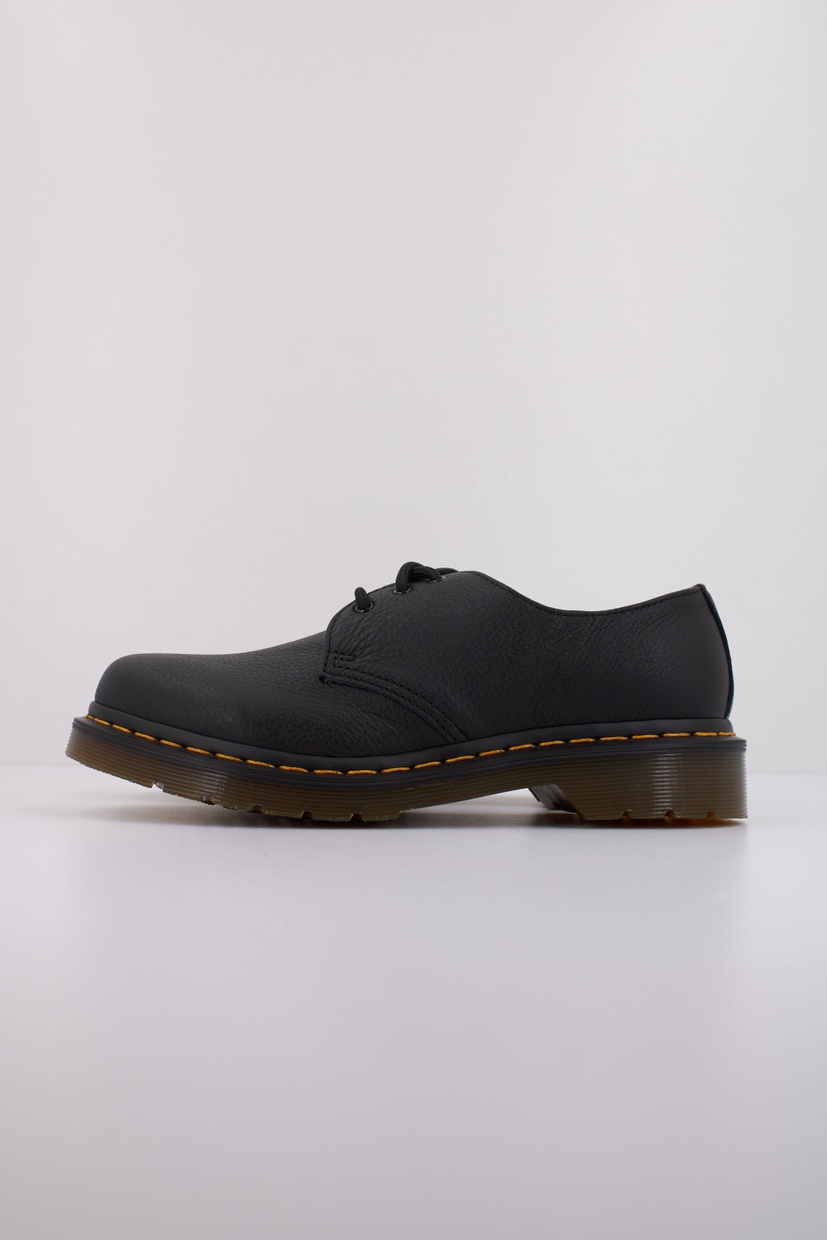 DR. MARTENS en color NEGRO (1)