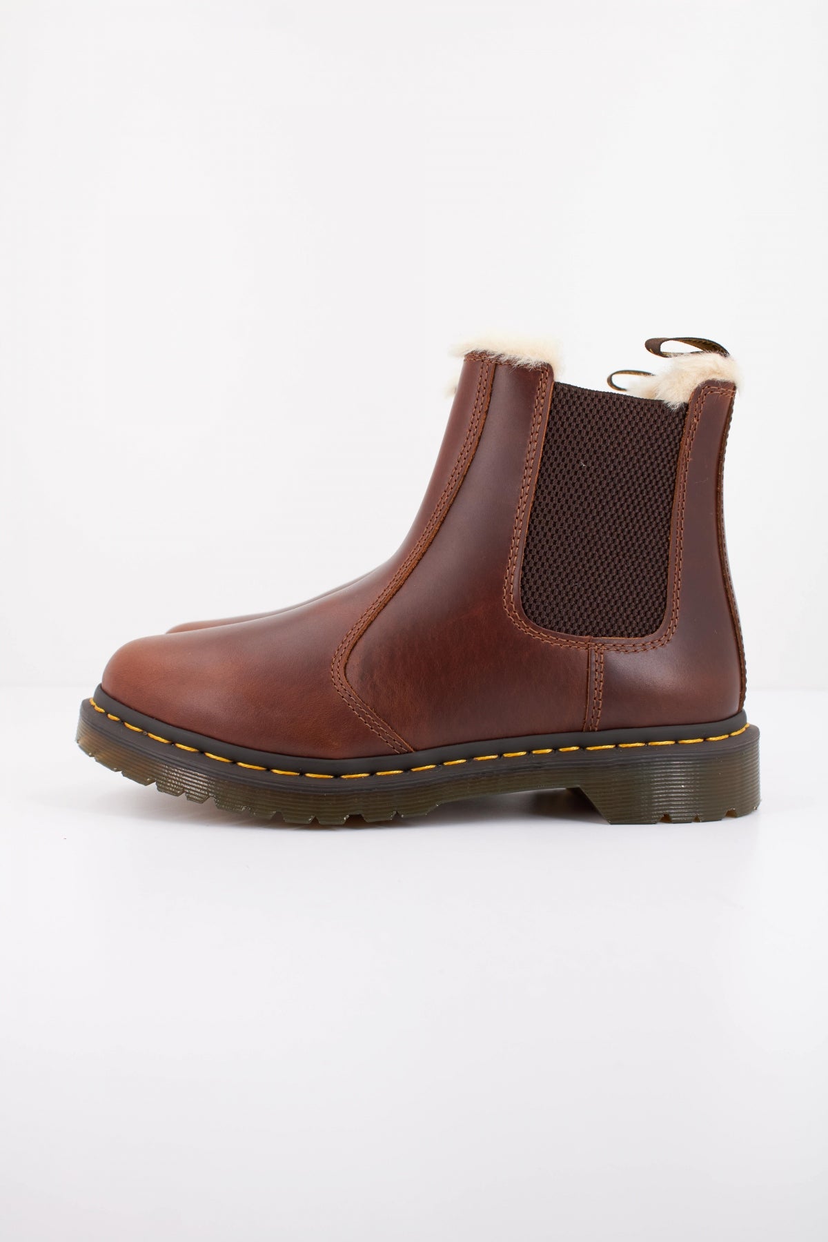 DR. MARTENS LEONORE en color MARRON (1)