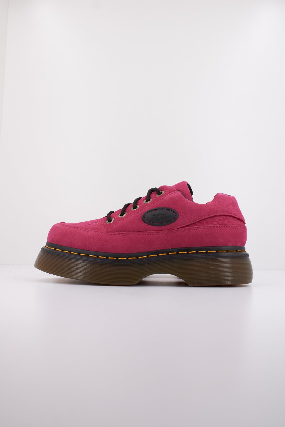 DR. MARTENS BUZZ I en color ROSA (1)