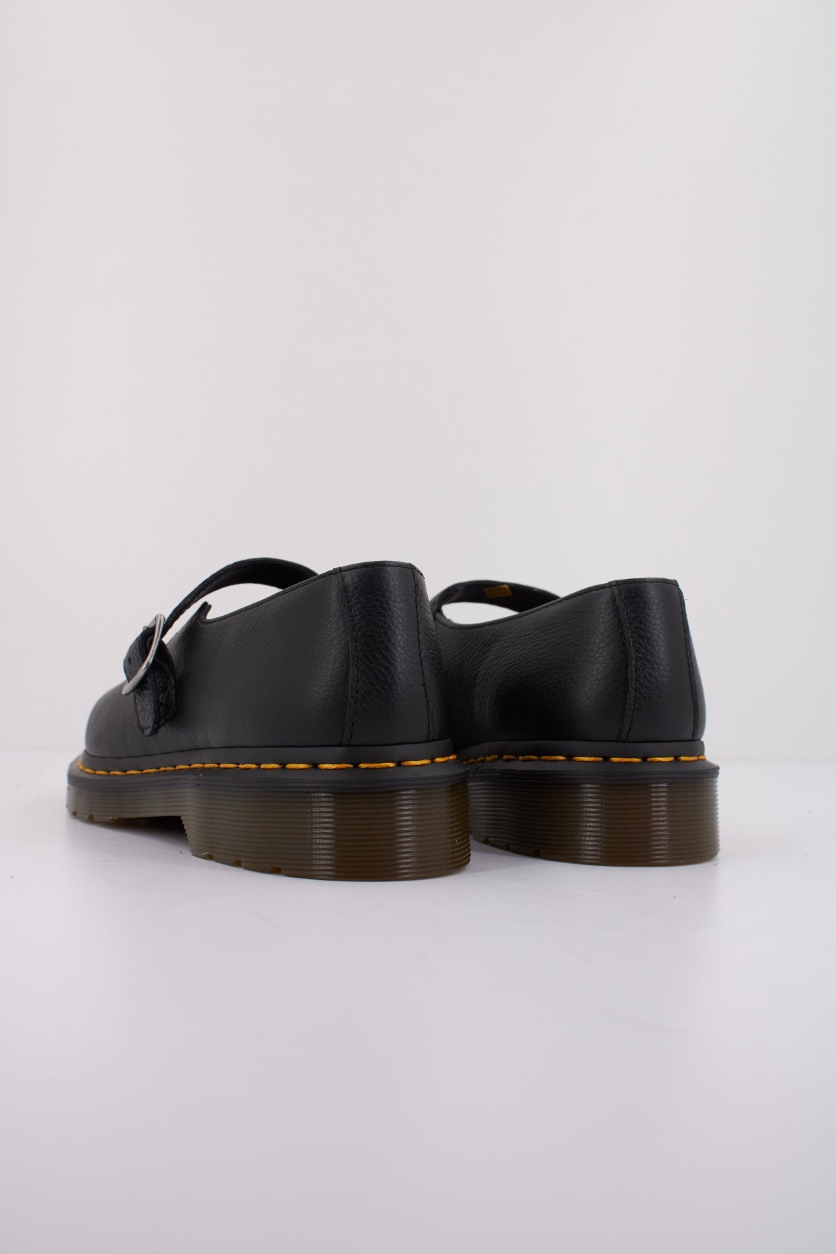 DR. MARTENS ELPHIE MJ en color NEGRO (4)