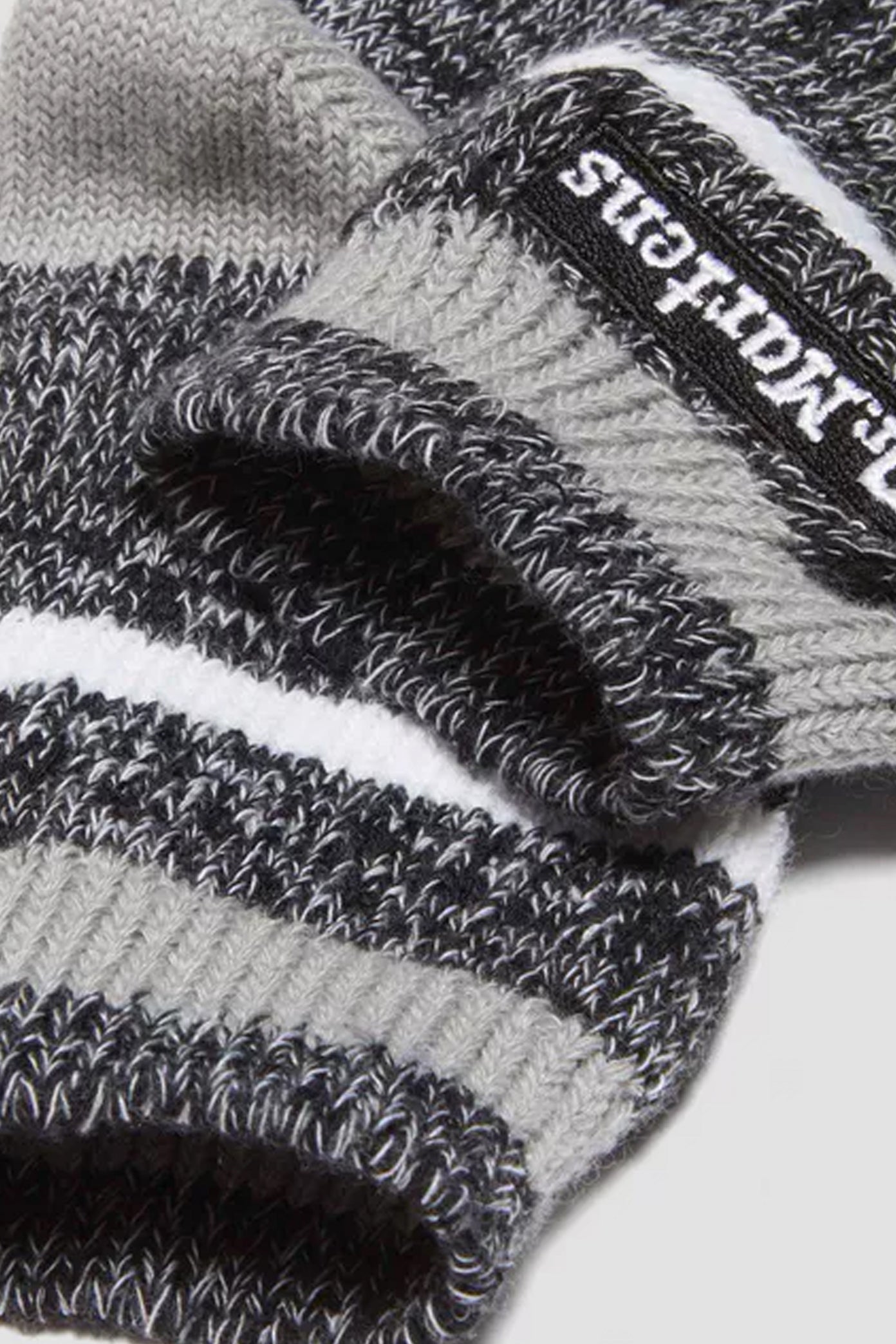 DR. MARTENS SHORT MARL SOCK en color GRIS (4)