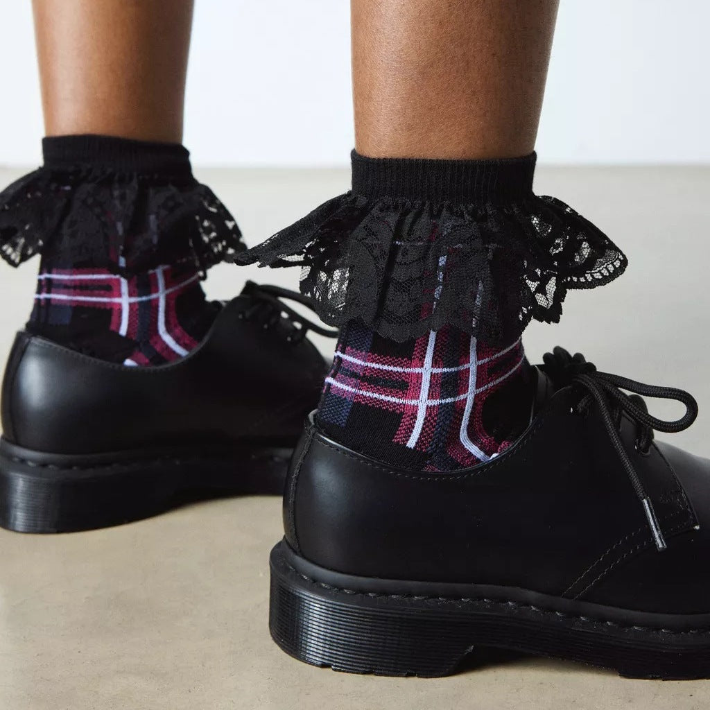 DR. MARTENS FRILL SOCK en color NEGRO (5)