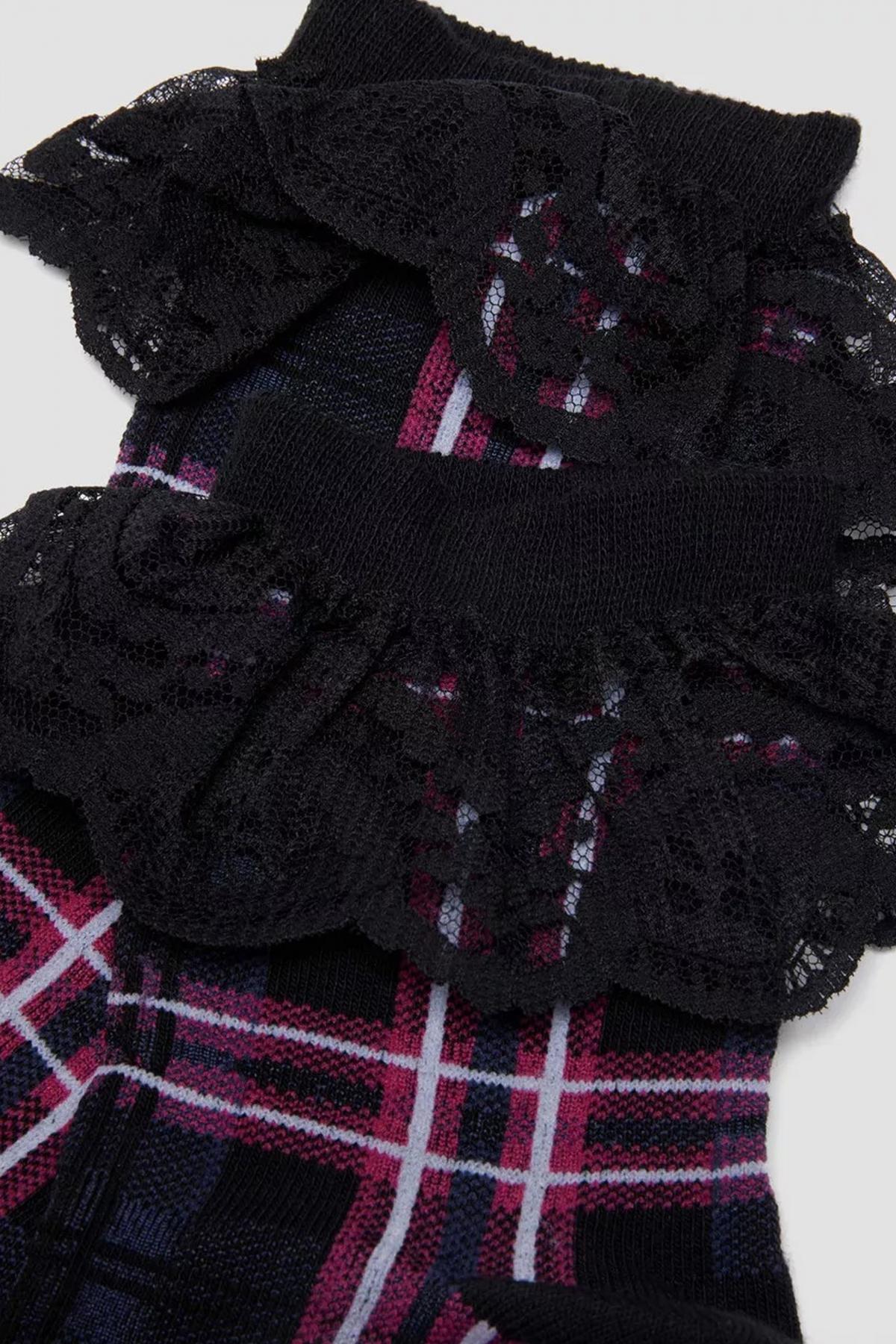 DR. MARTENS FRILL SOCK en color NEGRO (3)