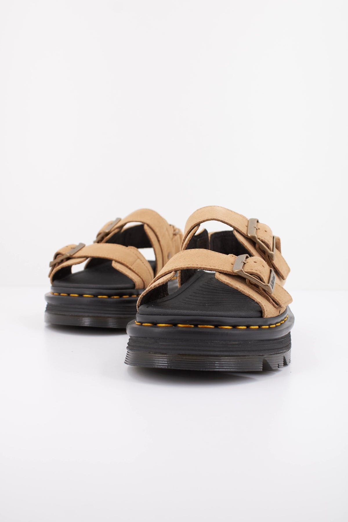 DR. MARTENS ZEBZAG SANDAL en color MARRON (2)