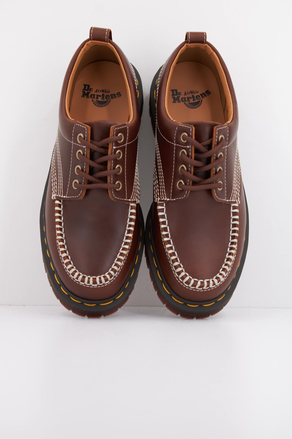 DR. MARTENS LOWELL en color MARRON (3)