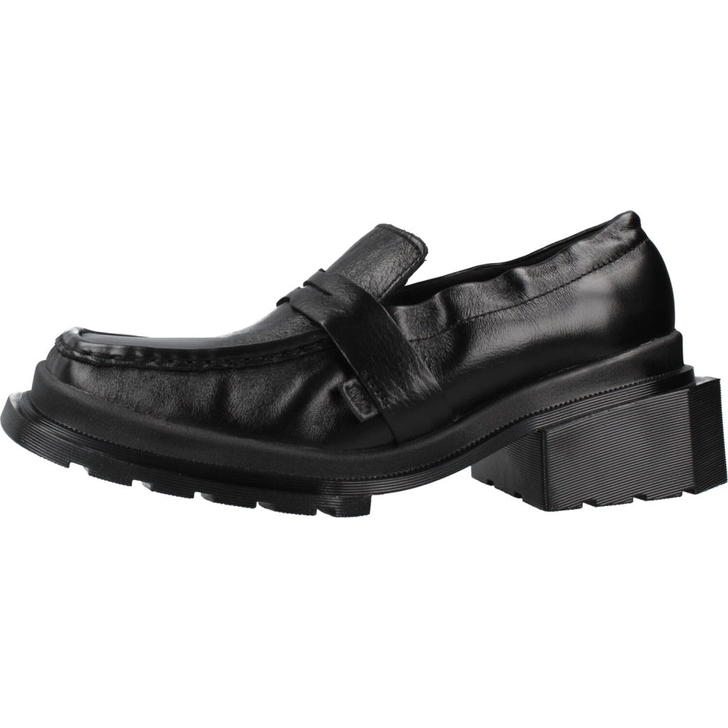 DR. MARTENS en color (2)