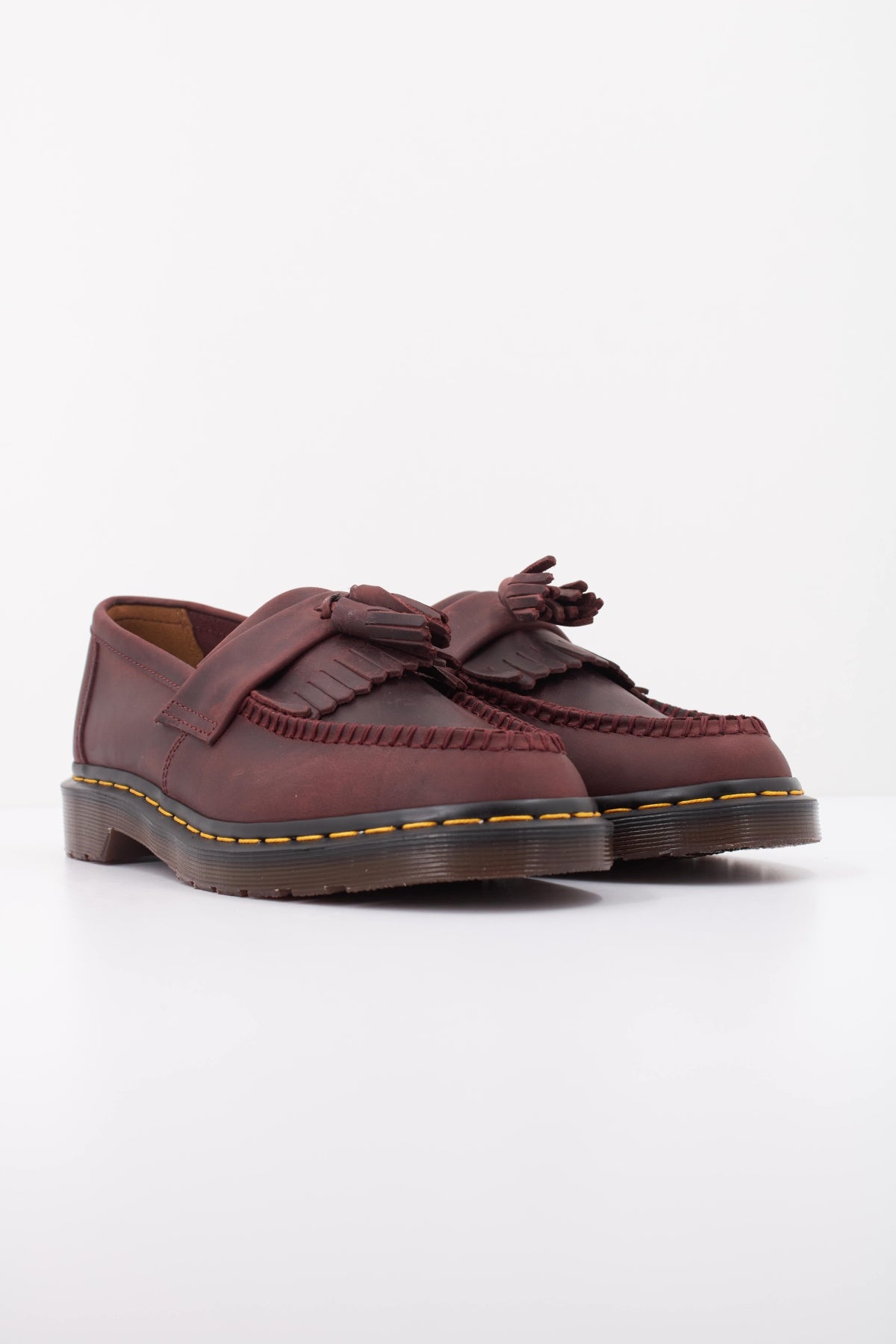 DR. MARTENS DM ADRIAN en color BURDEOS (2)