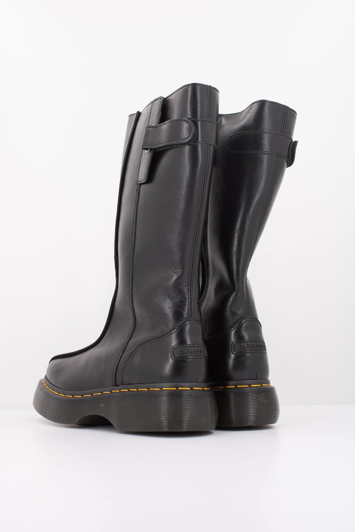 DR. MARTENS DM en color NEGRO (4)