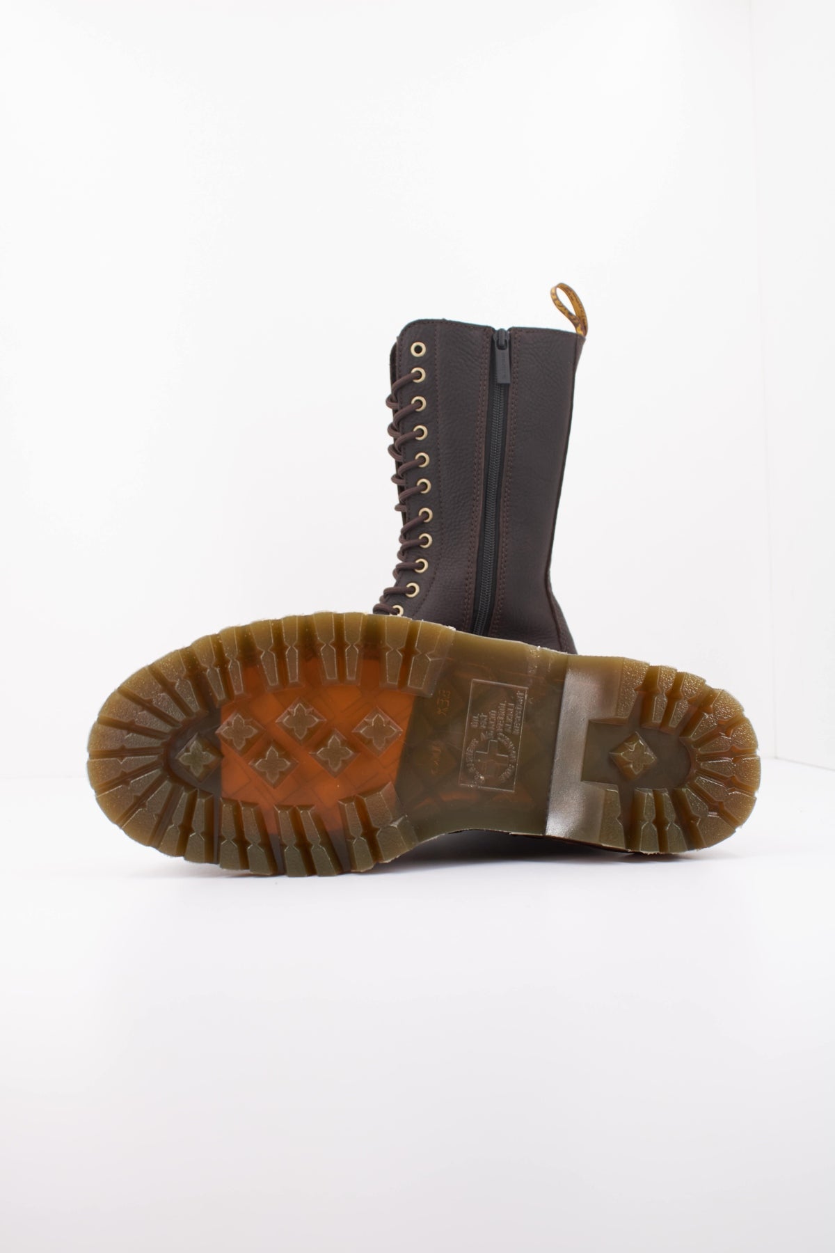 DR. MARTENS B BEX en color MARRON (5)