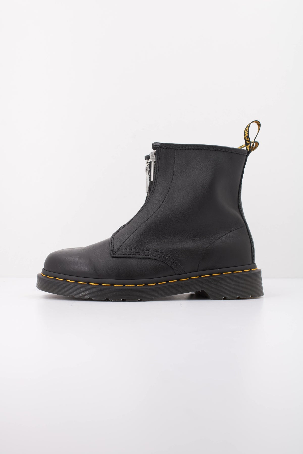 DR. MARTENS DM en color NEGRO (1)