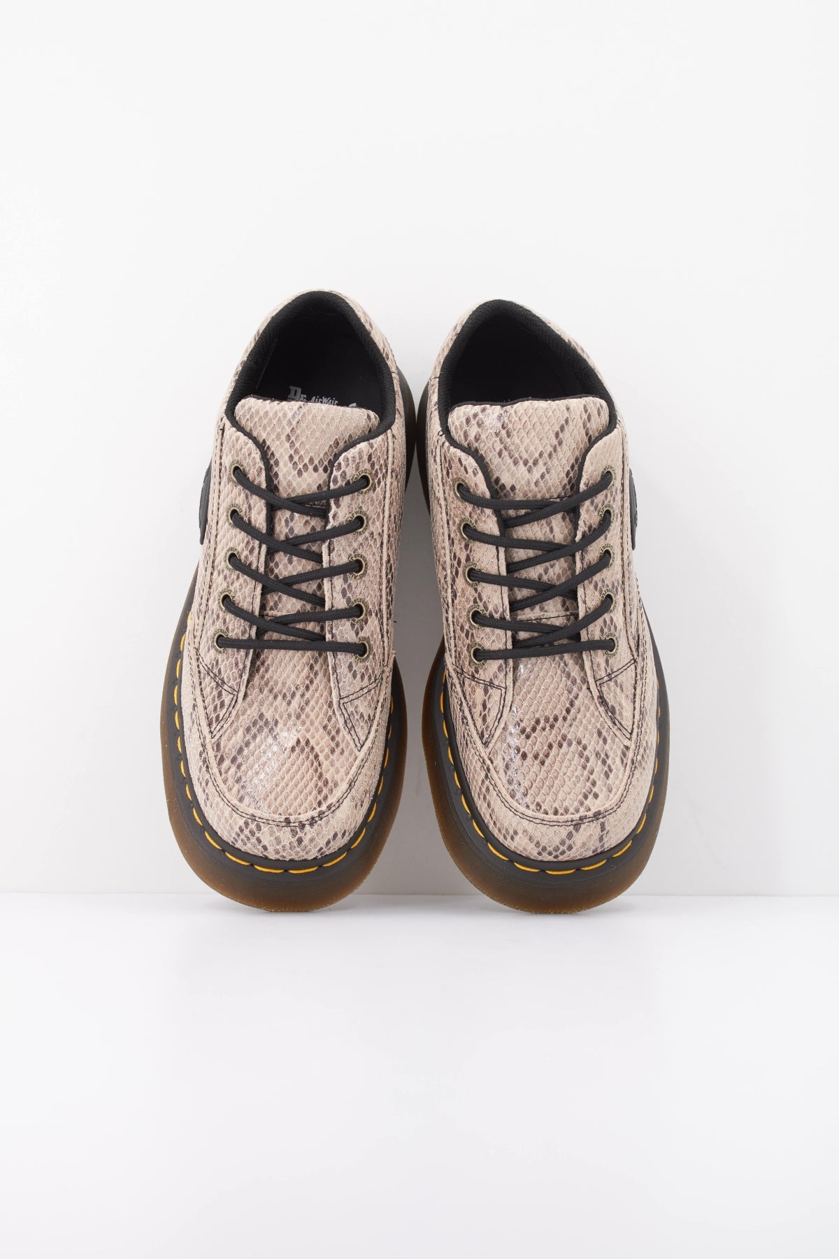 DR. MARTENS BUZZ I en color ANIMAL PRINT (3)