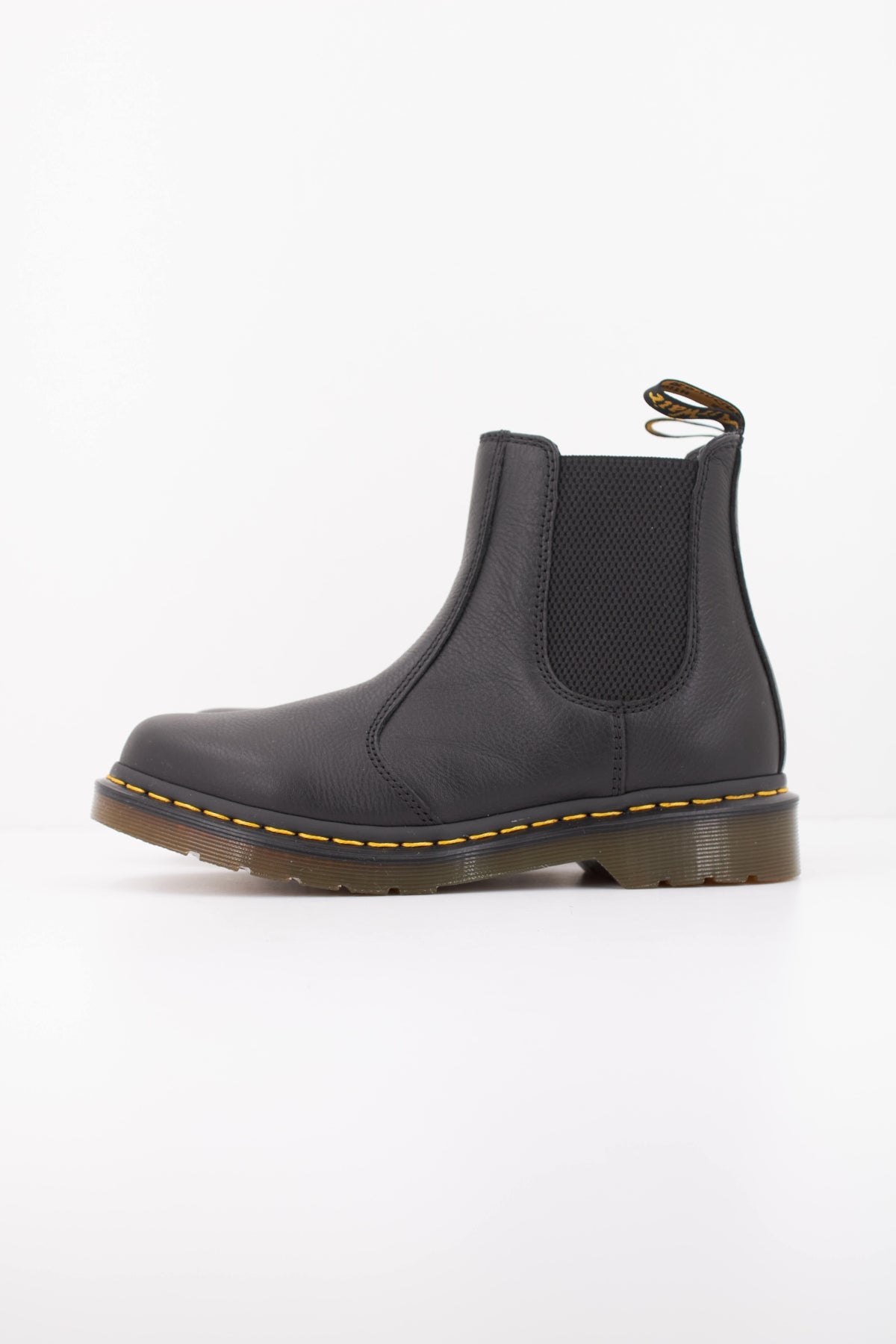 DR. MARTENS DM en color NEGRO (1)