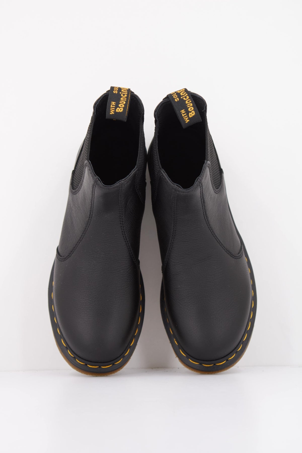 DR. MARTENS DM en color NEGRO (3)