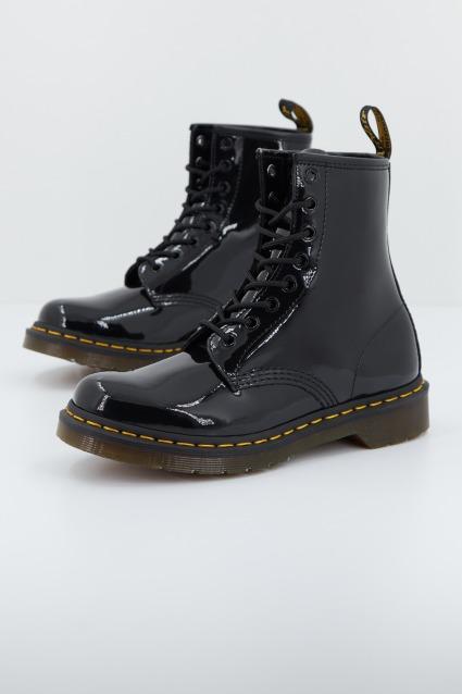 DR. MARTENS BOTAS DE CHAROL en color NEGRO (1)