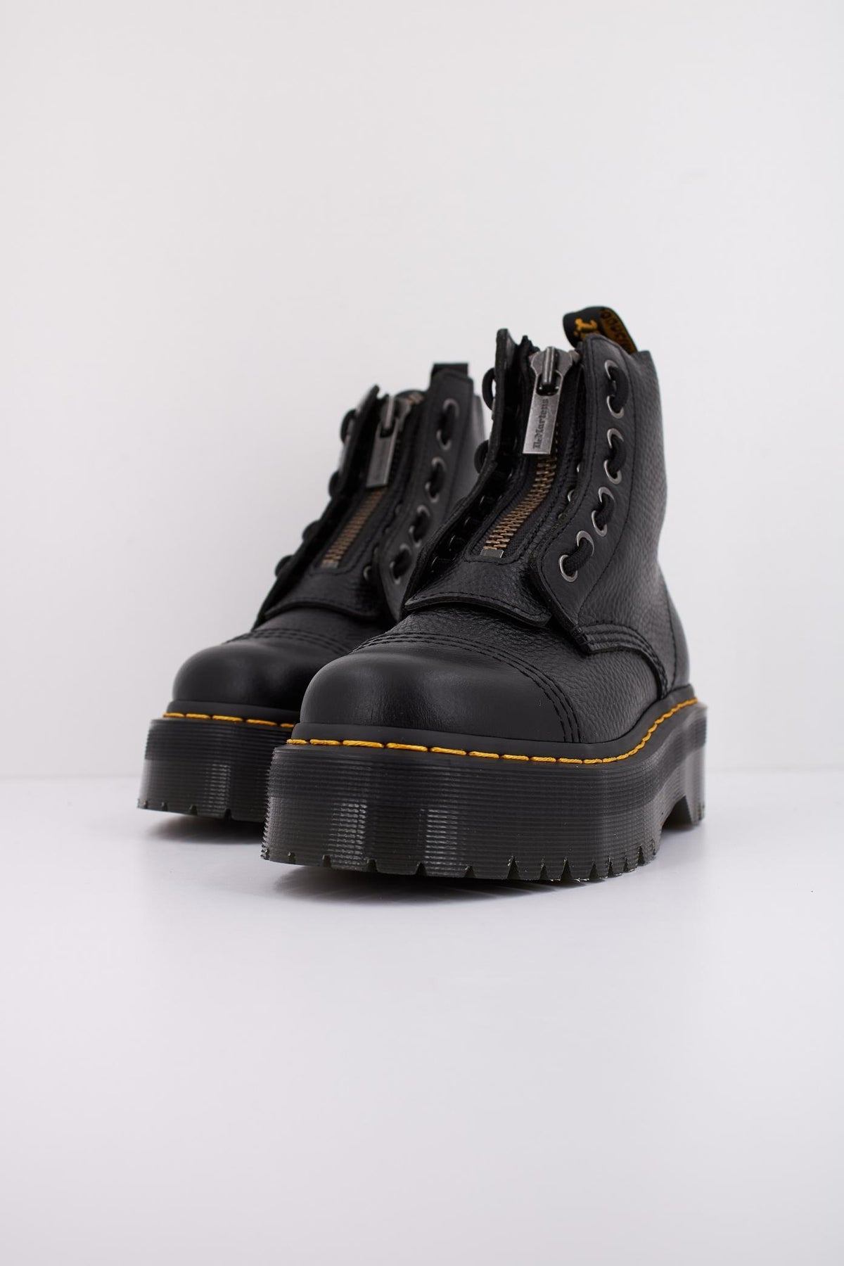 DR. MARTENS SINCLAIR EYE AUNT S en color NEGRO (2)
