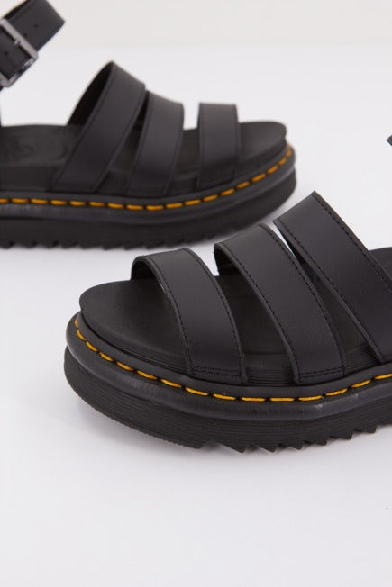 DR. MARTENS VEGAN BLAIRE en color NEGRO (2)