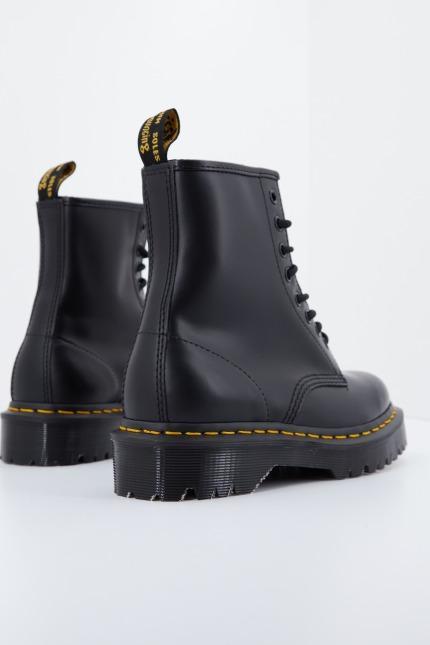 DR. MARTENS BEX -EYE SMOOT en color NEGRO (3)