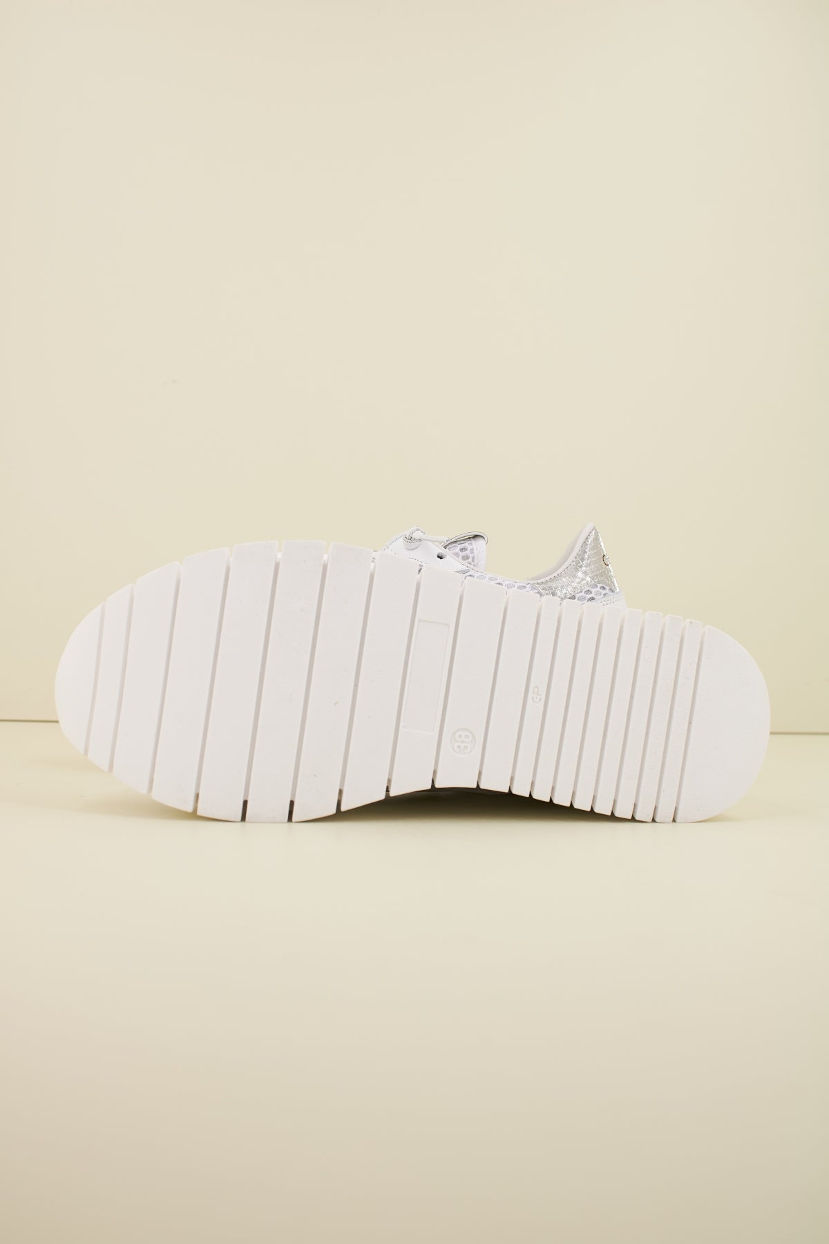 CETTI CSRA NAT en color BLANCO (4)