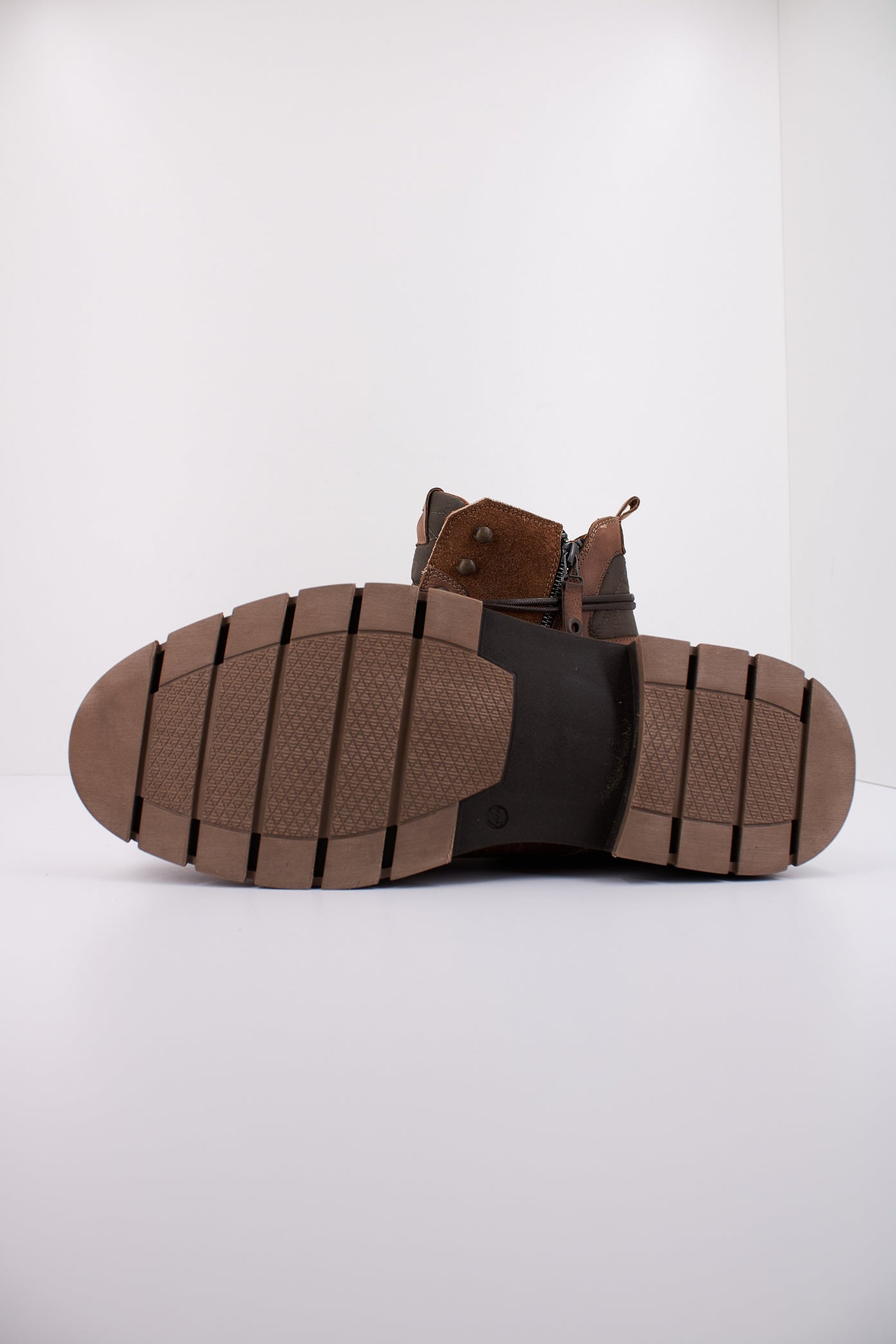 CETTI C INV en color MARRON (5)