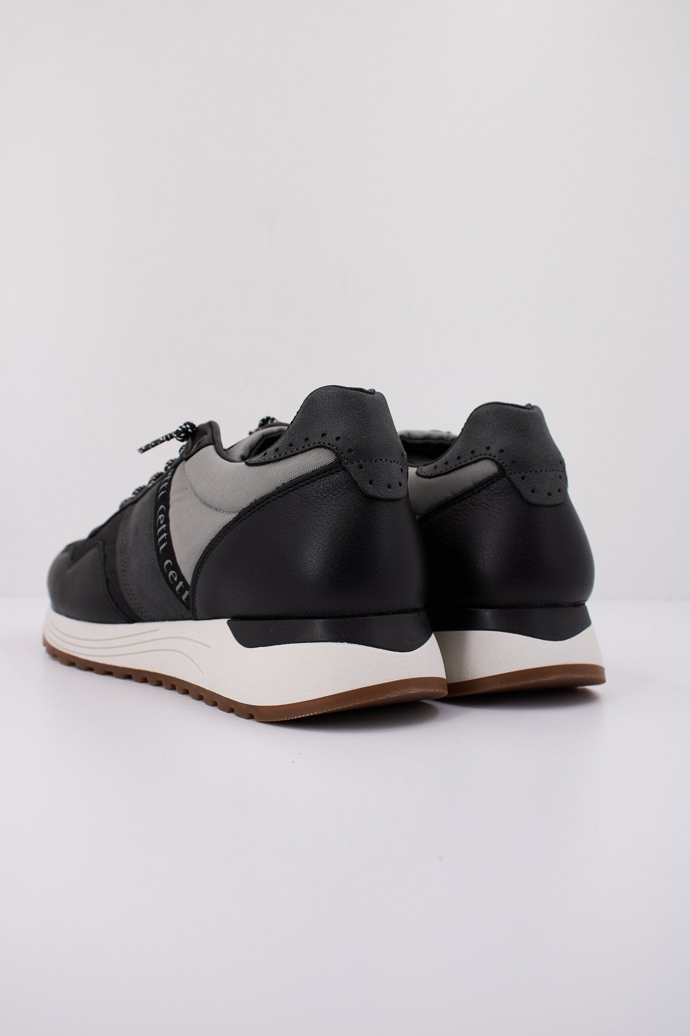CETTI C INV en color NEGRO (4)
