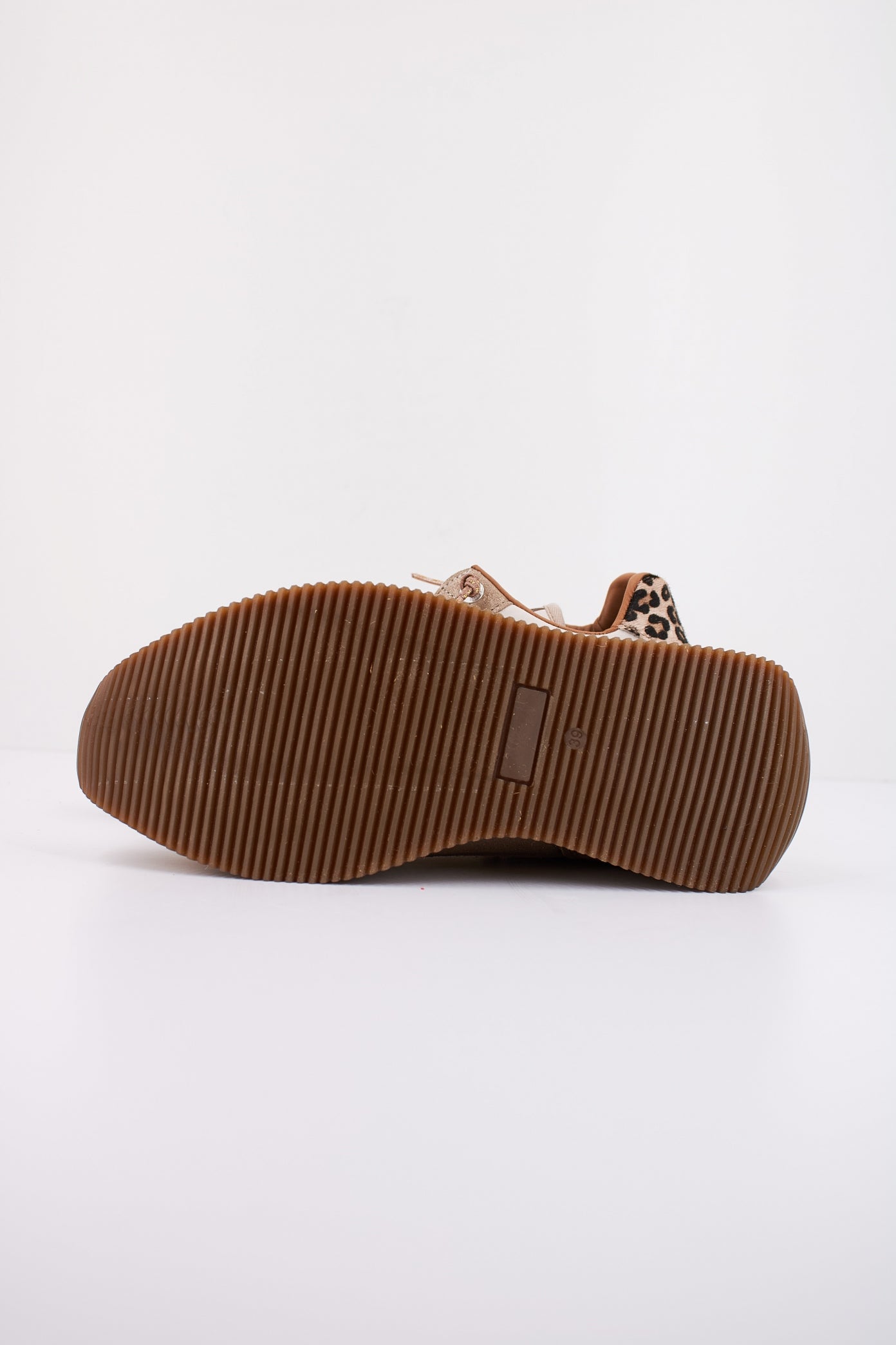 CETTI CSRA en color ORO (5)