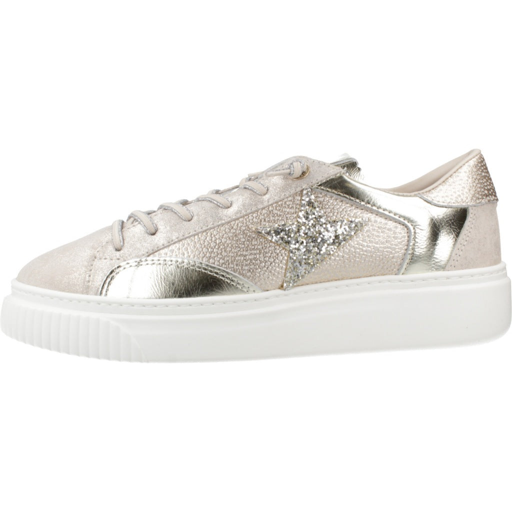 CETTI DEPORTIVA CORDONES en color ORO (2)
