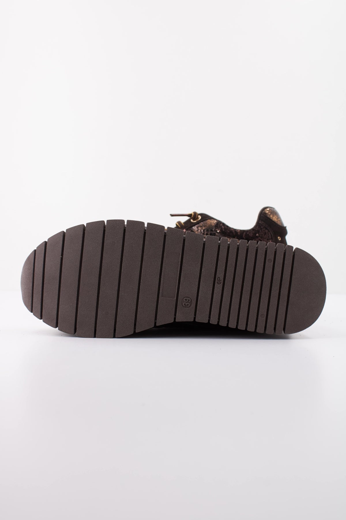 CETTI CSRA INV DEPORTIVO METAL en color MARRON (5)