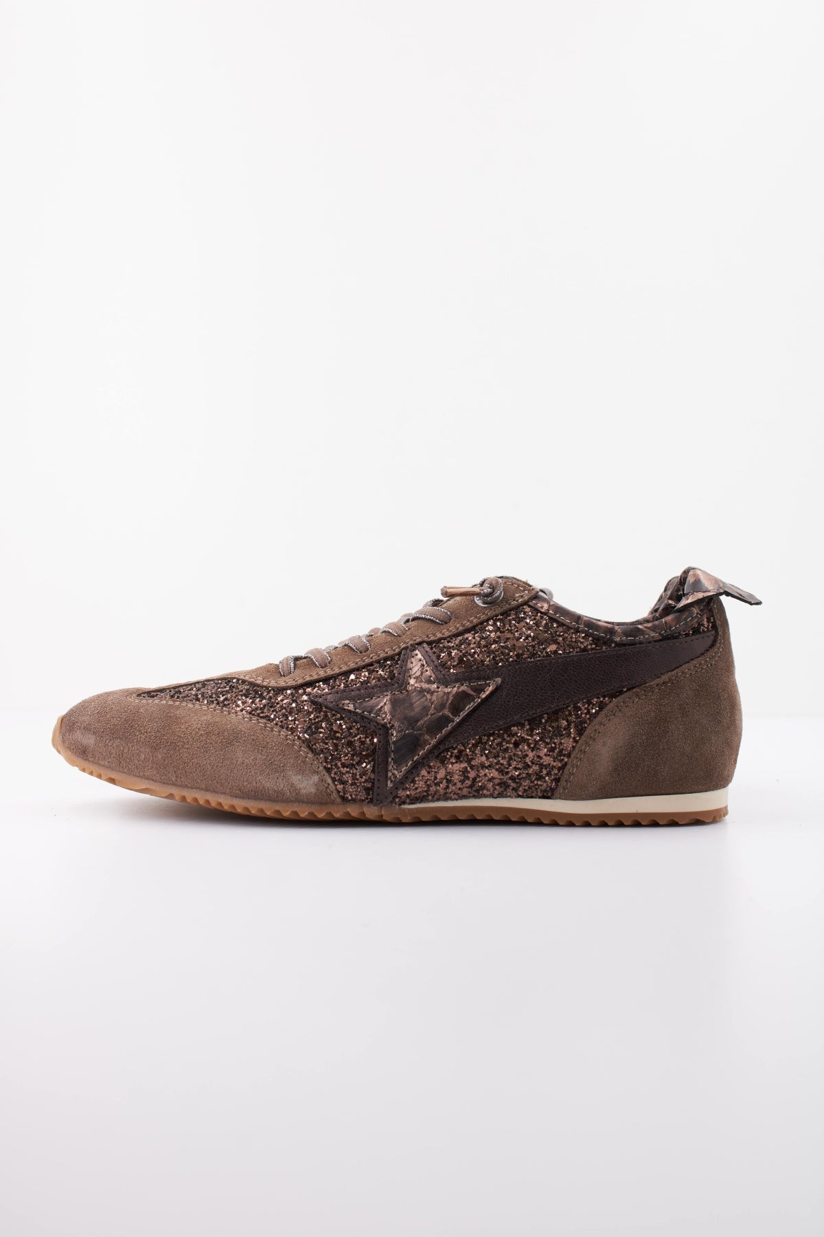 CETTI CSRA INV DEPORTIVO ANTE GLITT en color MARRON CLARO (1)
