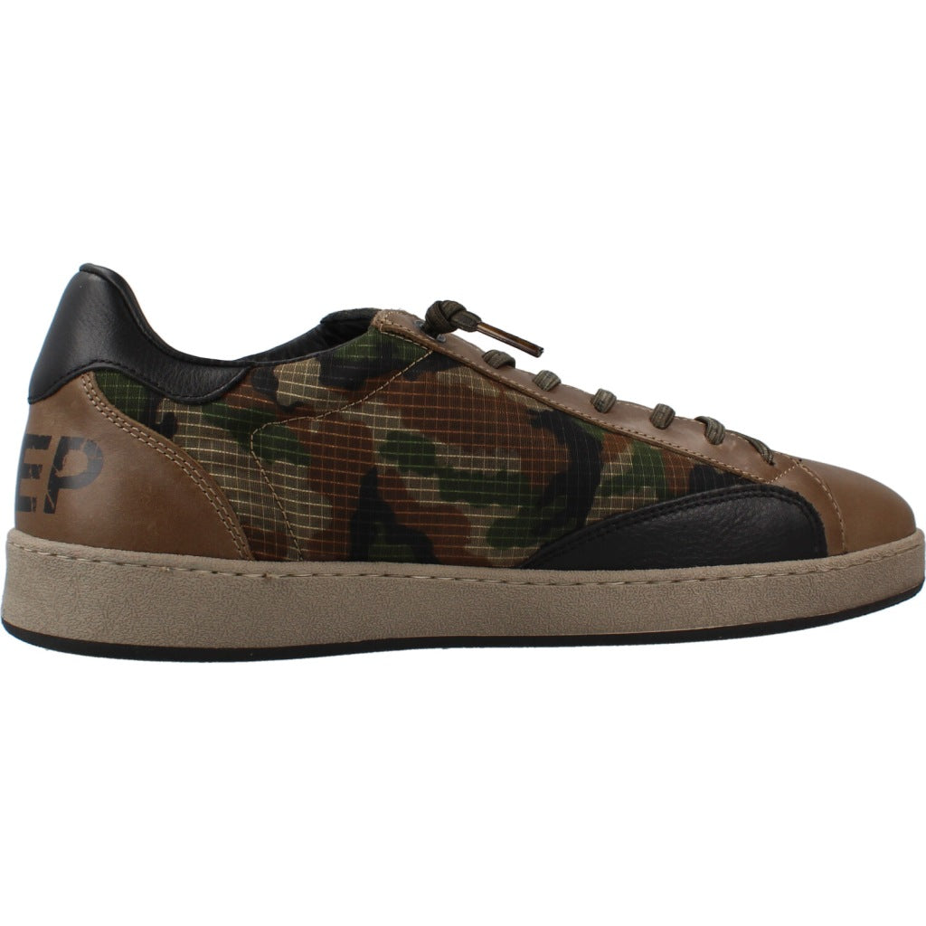 CETTI C INV DEPORTIVO NOBUCK en color VERDE (4)
