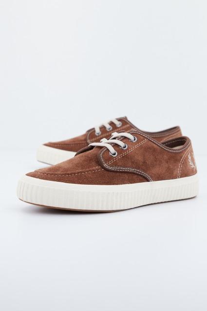 FRED PERRY EALING LOW SUEDE HA en color MARRON (2)