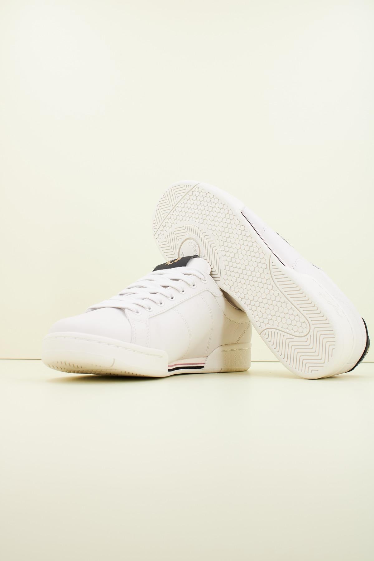 FRED PERRY B LEATHER en color BLANCO (4)