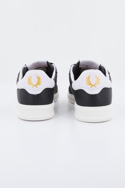 FRED PERRY LEATHER en color NEGRO (3)