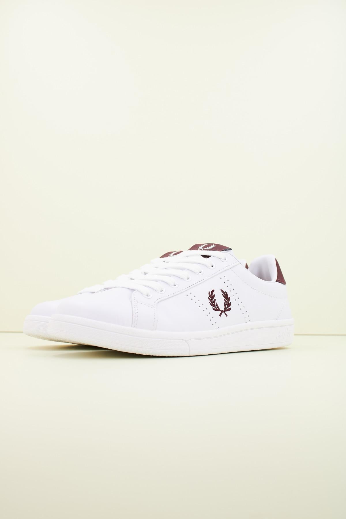 FRED PERRY LEATHER en color BLANCO (2)