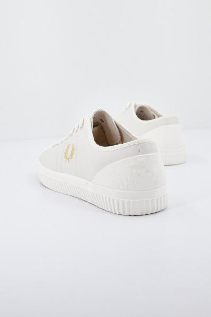 FRED PERRY HUGHES en color BLANCO (3)