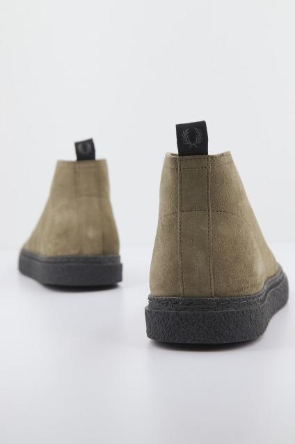 FRED PERRY HAWLEY SUEDE en color VERDE (3)