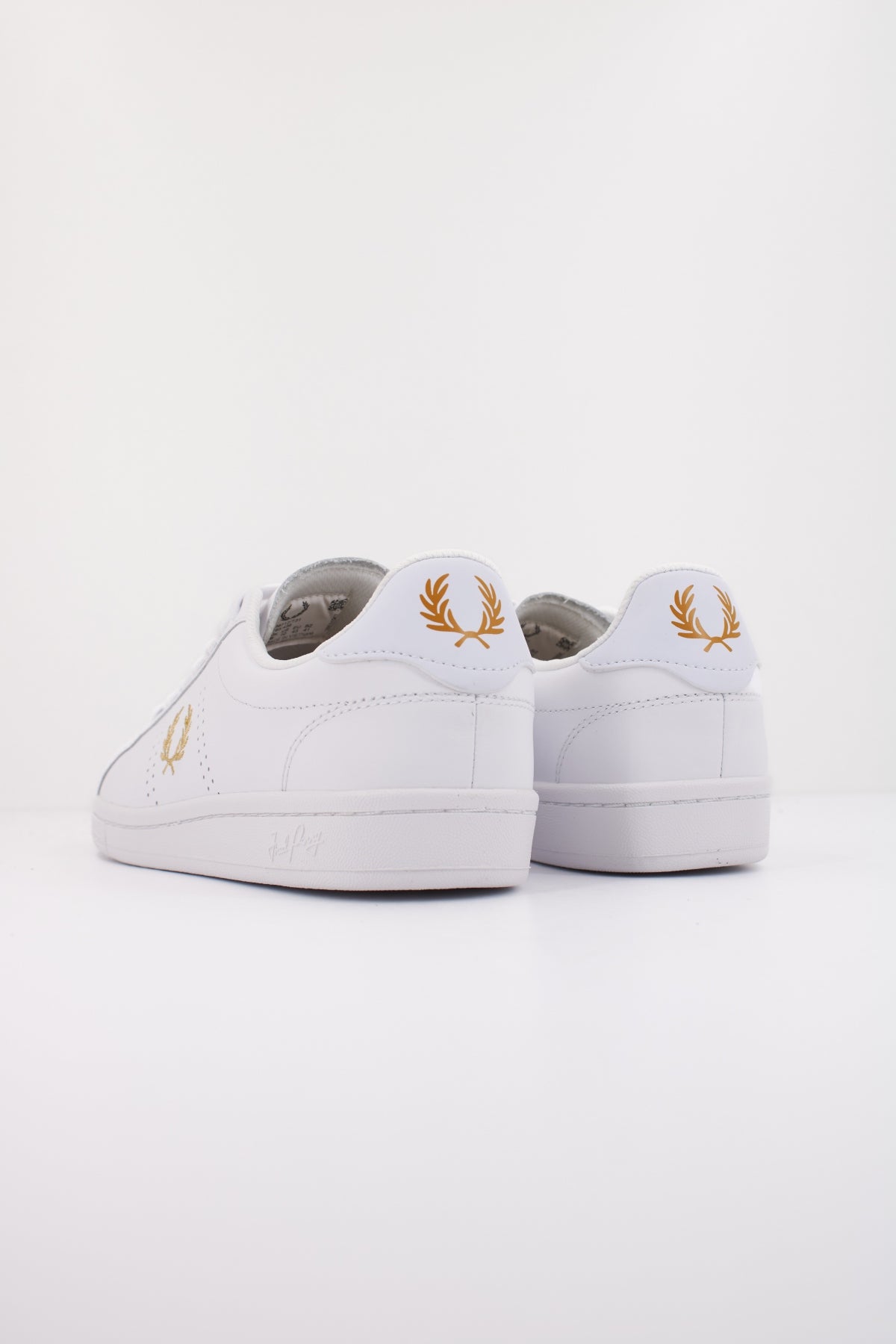 FRED PERRY B LEATHER en color BLANCO (4)