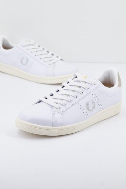 FRED PERRY B LEATHER en color BLANCO (1)