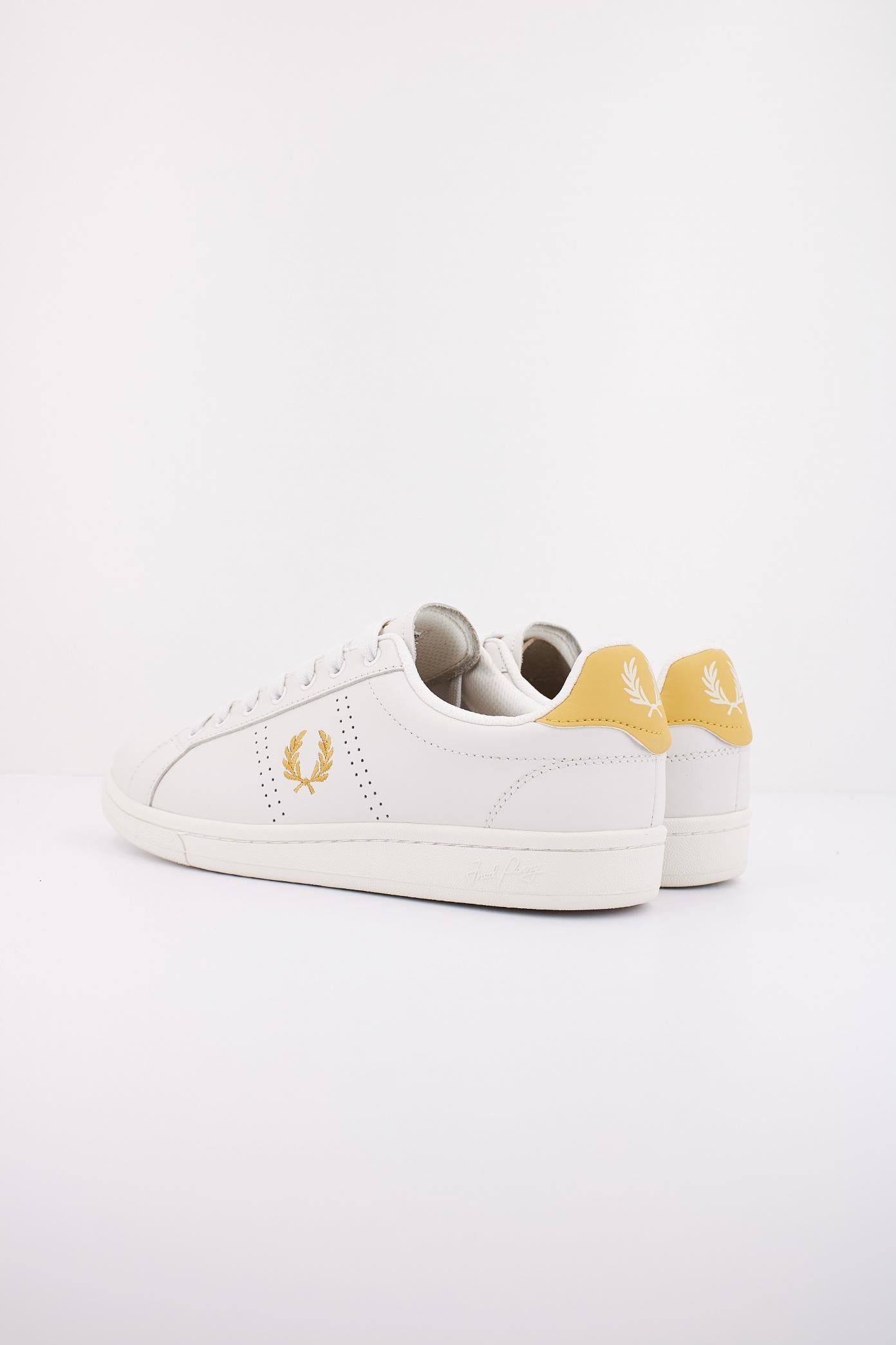 FRED PERRY B LEATHER en color BLANCO (4)