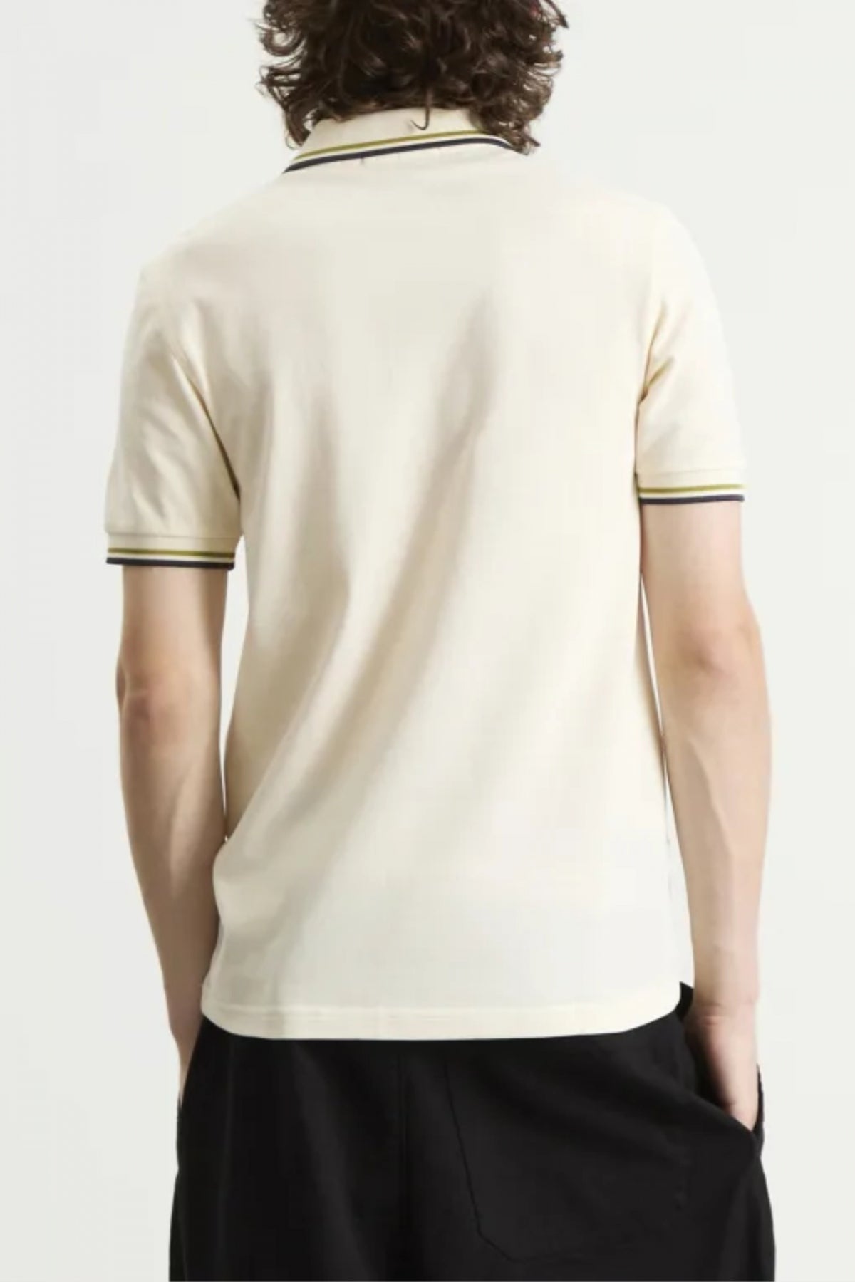 FRED PERRY TWIN TIPPED en color BLANCO (3)