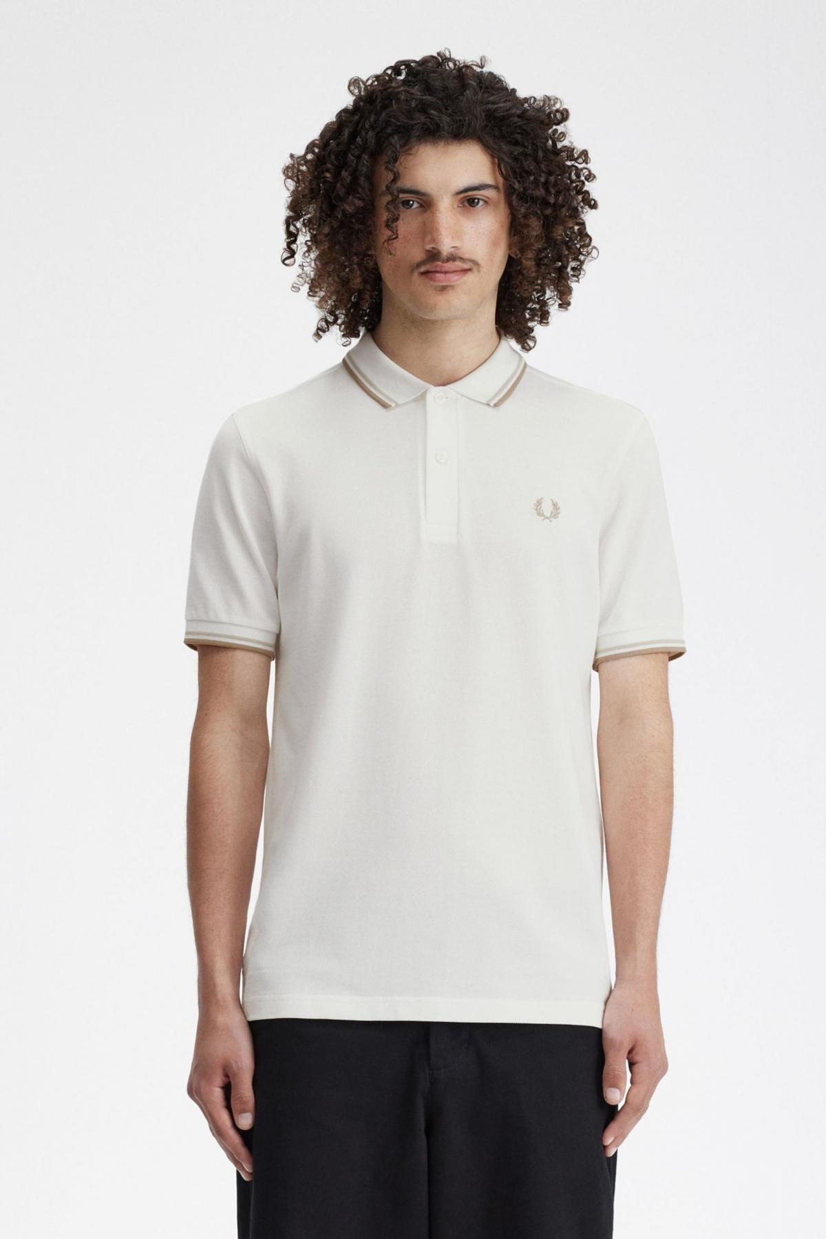 FRED PERRY TWIN TIPPED en color BLANCO (1)
