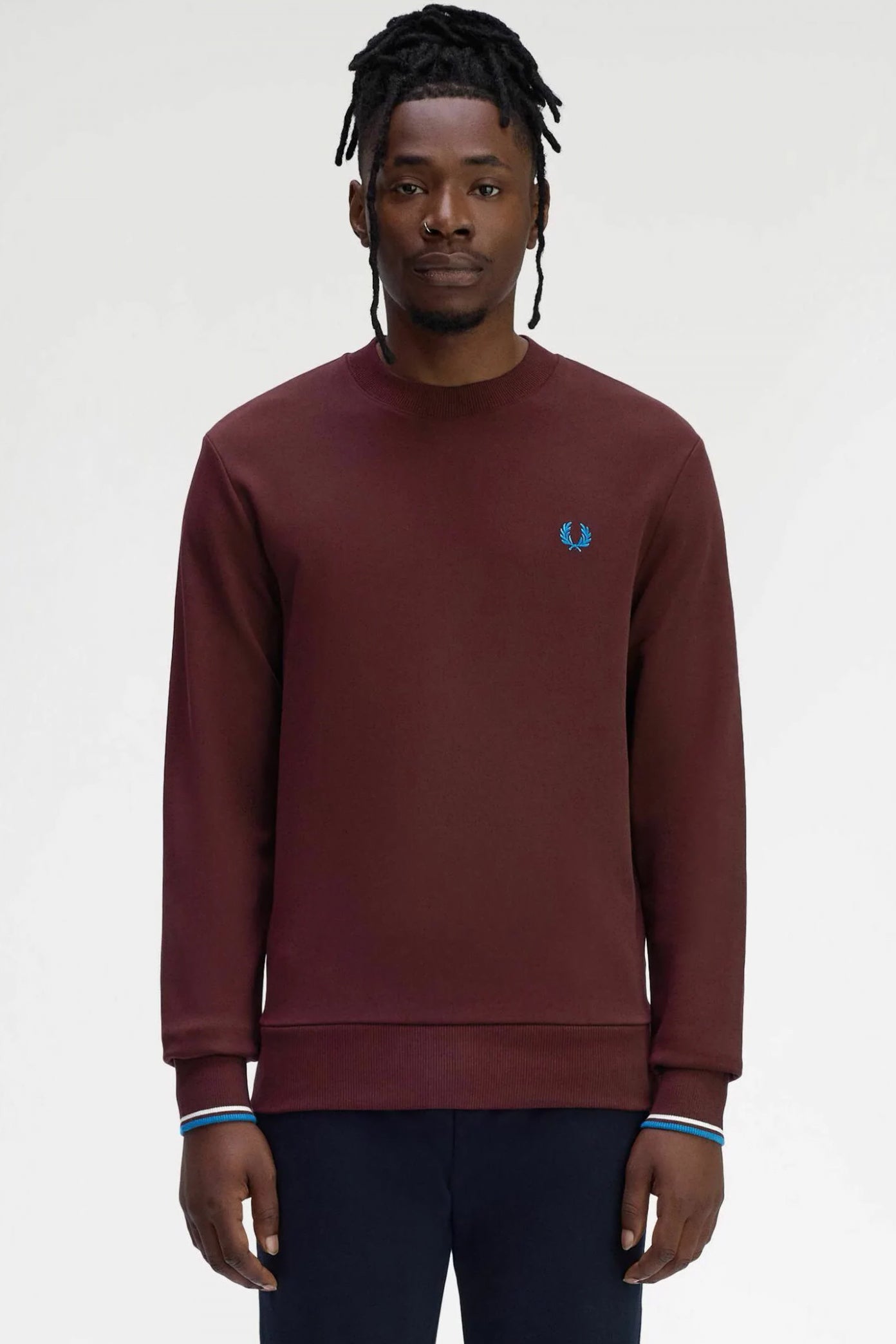 FRED PERRY NECK SWEATSHIRT en color MARRON (1)