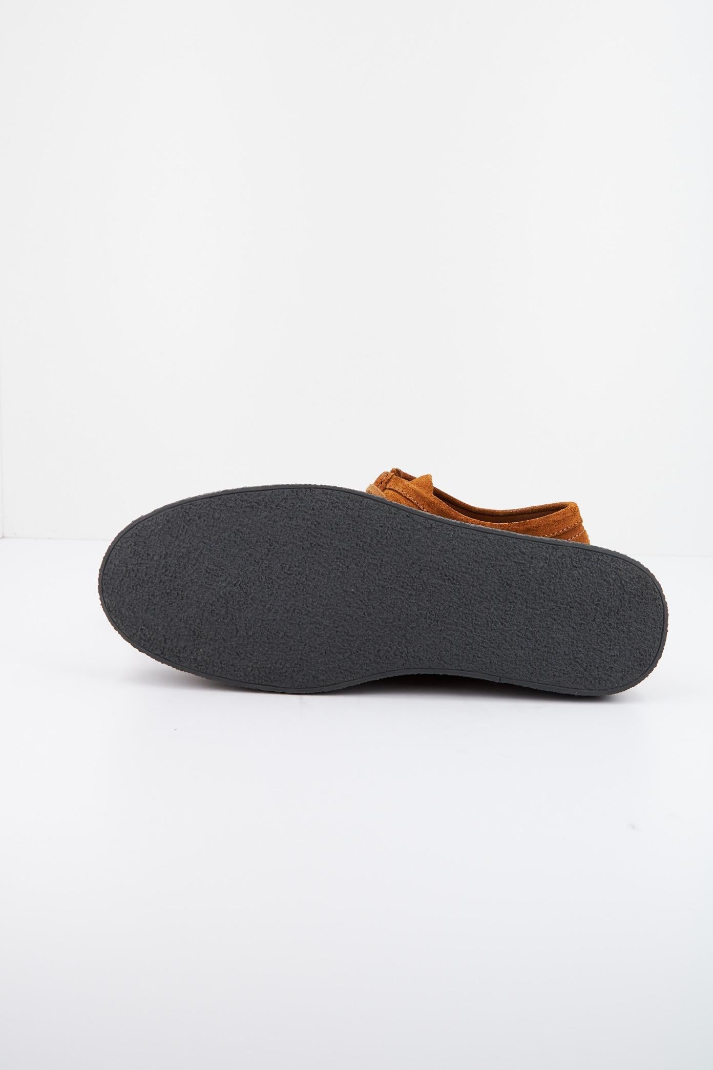 FRED PERRY DAWSON LOW SUEDE en color MARRON (4)