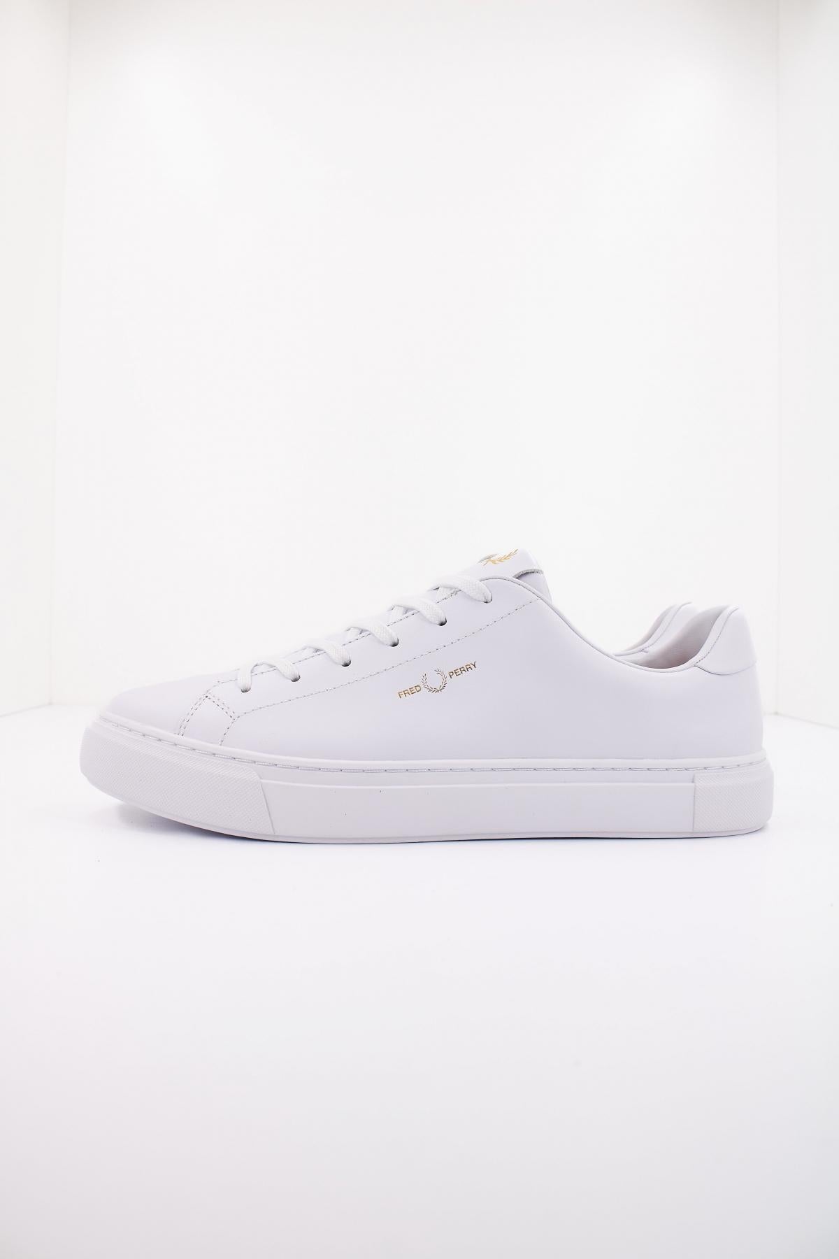 FRED PERRY B LEATHER en color BLANCO (1)