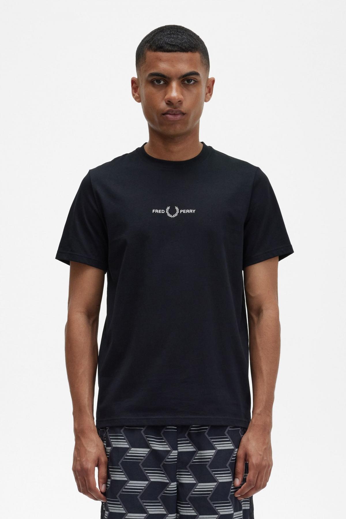 FRED PERRY EMBROIDERED T-SHIRT en color NEGRO (1)